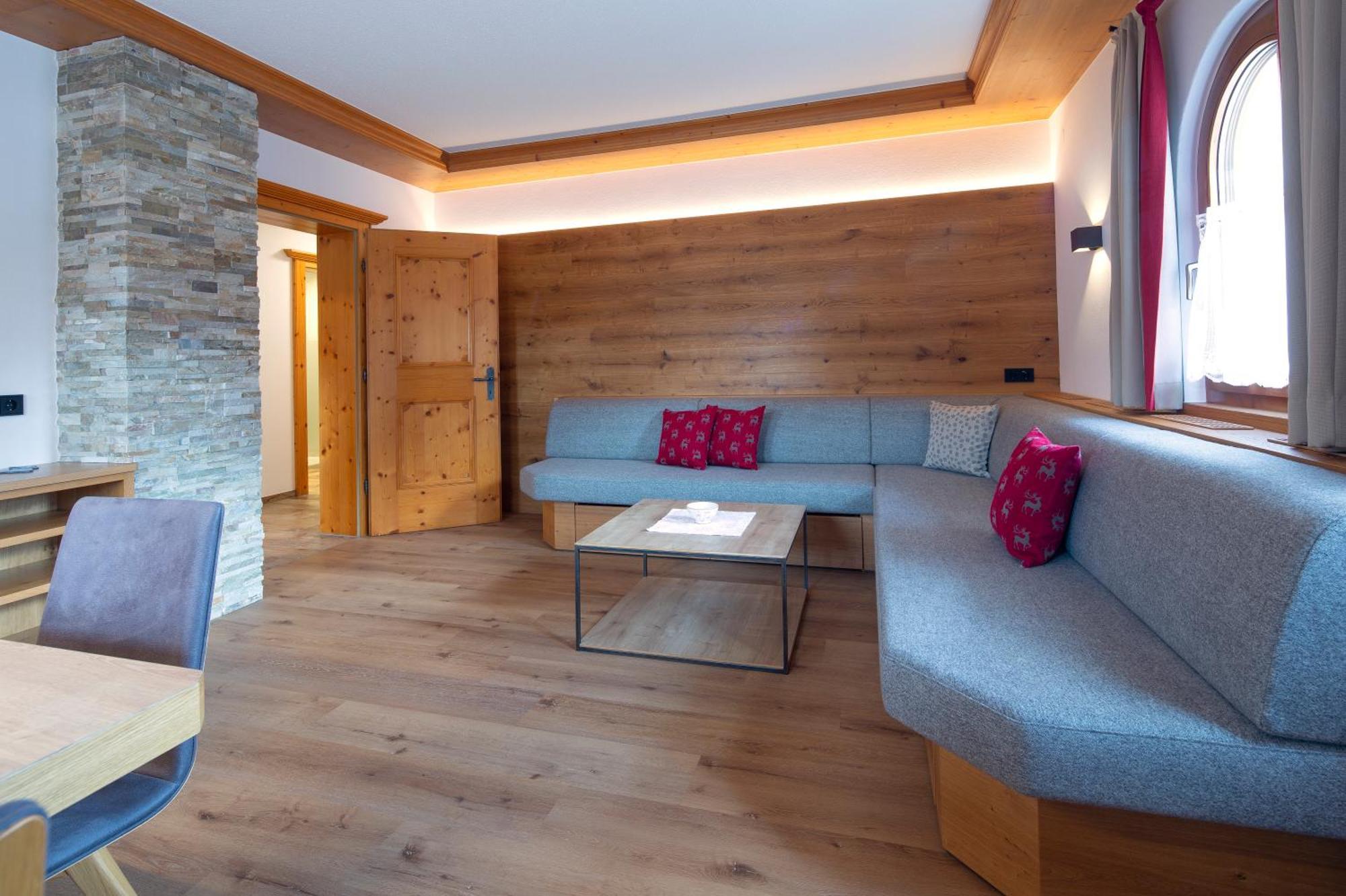 Gaestehaus Brantlhof Zimmer Und Ferienwohnungen In Going Am Wilden Kaiser Esterno foto