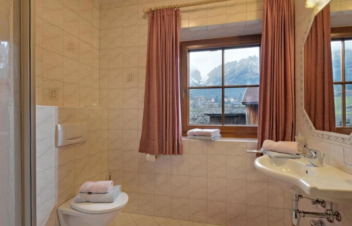 Gaestehaus Brantlhof Zimmer Und Ferienwohnungen In Going Am Wilden Kaiser Camera foto