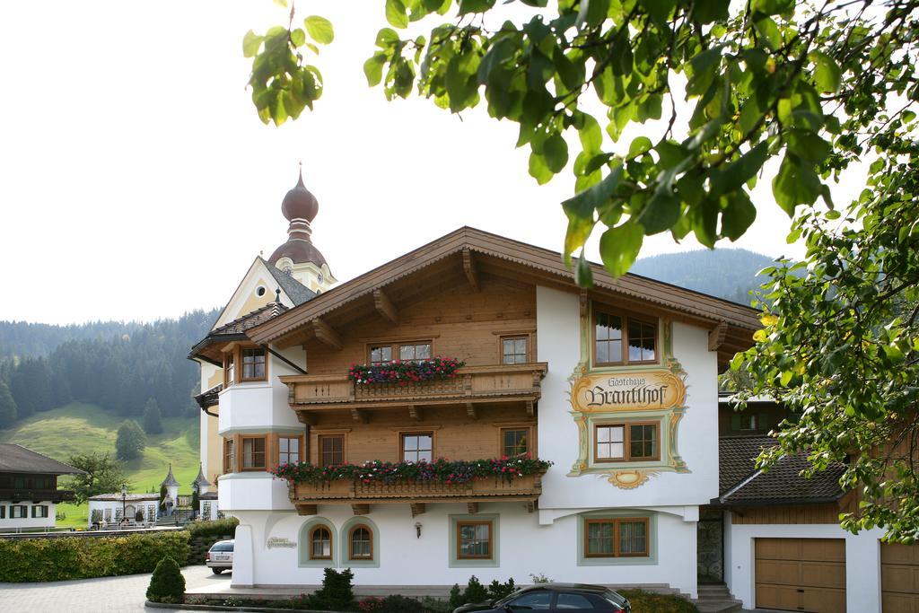 Gaestehaus Brantlhof Zimmer Und Ferienwohnungen In Going Am Wilden Kaiser Esterno foto