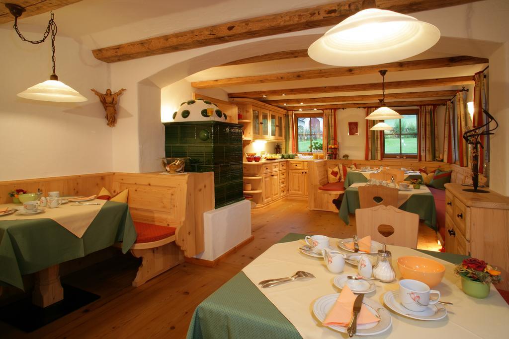 Gaestehaus Brantlhof Zimmer Und Ferienwohnungen In Going Am Wilden Kaiser Esterno foto