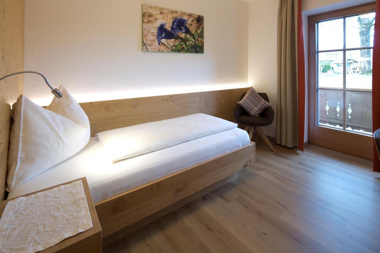 Gaestehaus Brantlhof Zimmer Und Ferienwohnungen In Going Am Wilden Kaiser Esterno foto