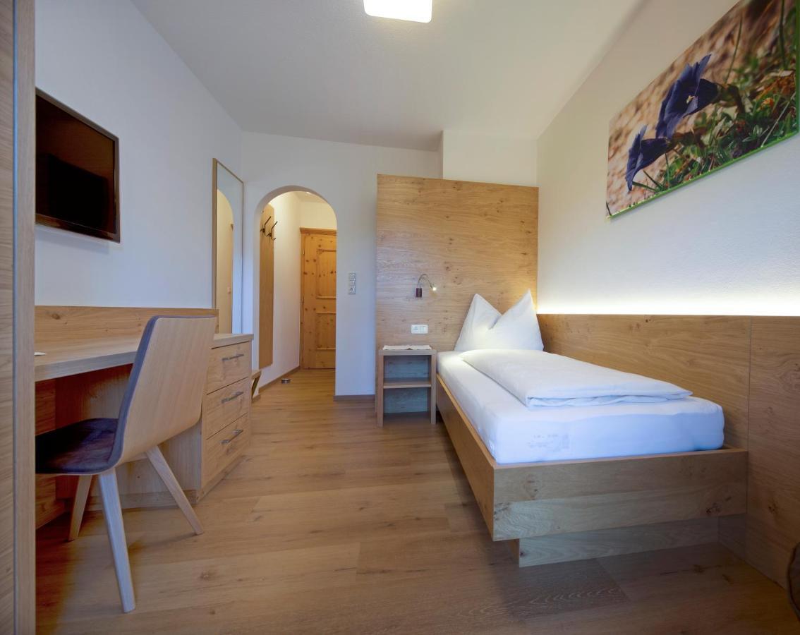 Gaestehaus Brantlhof Zimmer Und Ferienwohnungen In Going Am Wilden Kaiser Esterno foto
