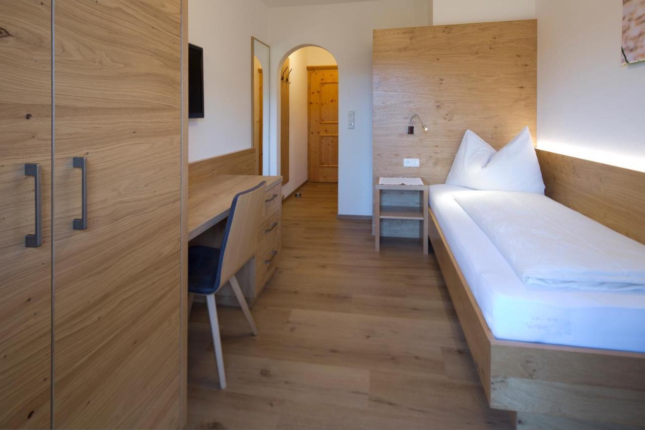 Gaestehaus Brantlhof Zimmer Und Ferienwohnungen In Going Am Wilden Kaiser Esterno foto